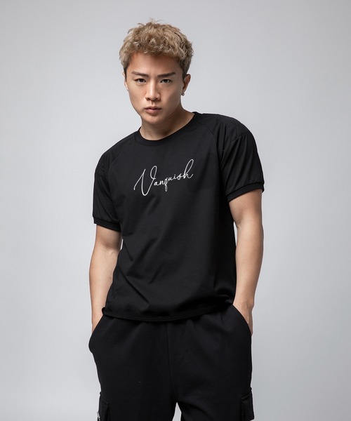 VANQUISH（ヴァンキッシュ） tシャツ Handwritten Design Shoulder
