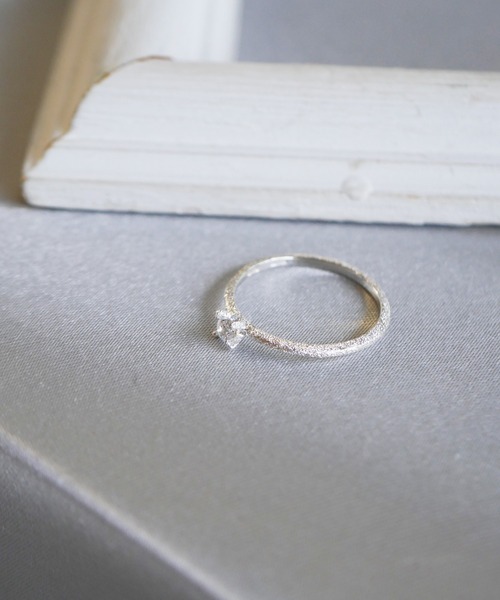 e.m.（イーエム） 指輪 リング スターダスト立て爪ピンキーリング