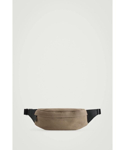 「COS」 ショルダーバッグ ONE SIZE ブラック メンズ_画像2