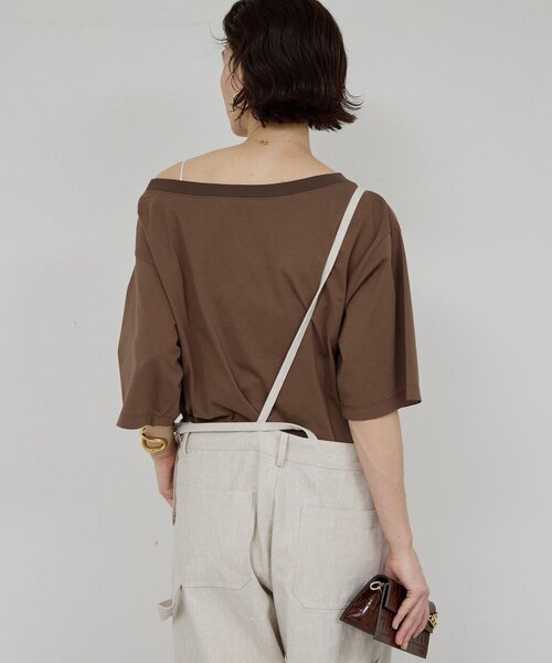 tシャツ オフショルロゴカットソー レディースの画像
