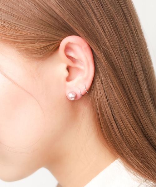 MUSES（ミューズ） ピアス 「W」「it」「MUSES」オーバル淡水パール