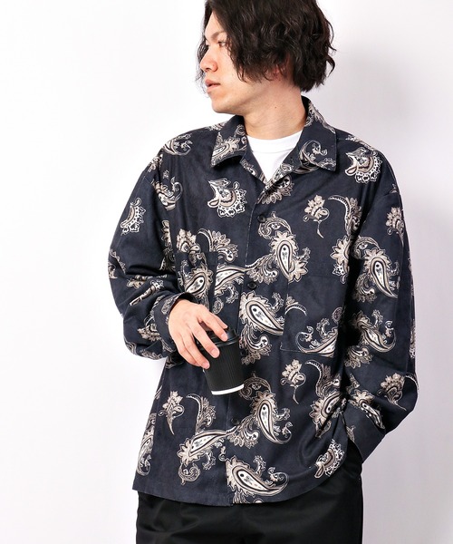 Many men, many minds. シャツ フェイクスウェード総柄プリントステン