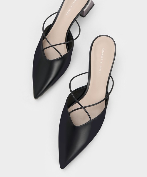 サンダル・ミュール LETAHER CROSSOVER SANDALS CHARLES ＆ KEITH サンダル ストラッピー クロスオーバーヒール