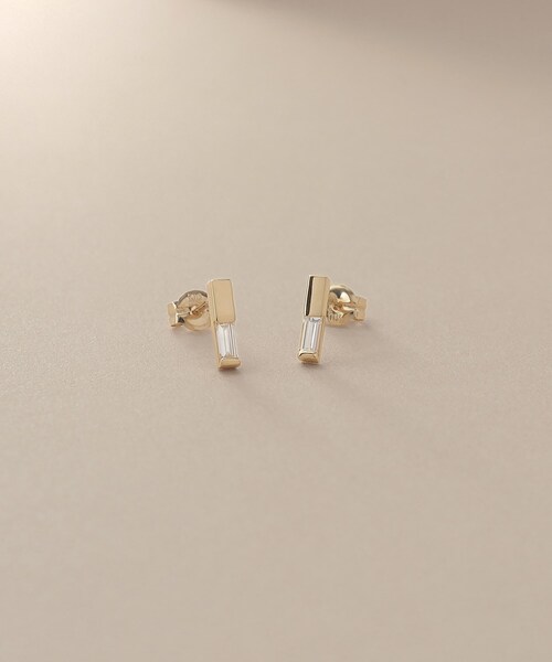 ピアス K10ダイヤモンド バケットカットレクタングル スタッドピアス レディースの画像