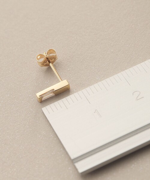 ピアス K10ダイヤモンド バケットカットレクタングル スタッドピアス レディースの画像