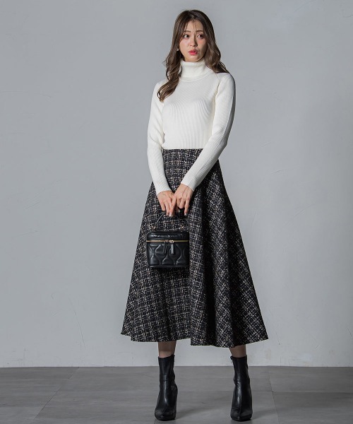 「QUEENS COURT」 タートルネックニット M レッド レディース_画像4