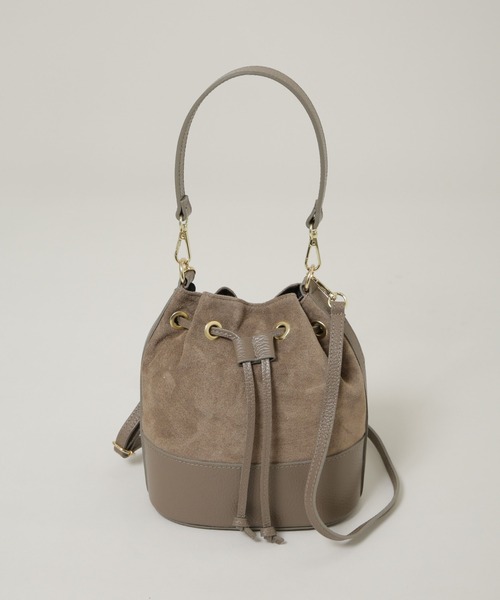 【新品未使用】AULENTTI ハンドバッグ ベージュ AULENTTI ハンドバッグ 「AULENTTI/オウレンティ」チェーン付