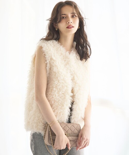 美品　23区　フロントファー　ジレ 23区（ニジュウサンク） コート アウター 「SLOW/一部店舗限定