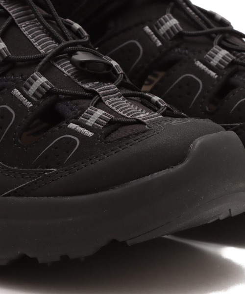 「KEEN」 ローカットスニーカー 24.5cm ブラック レディース