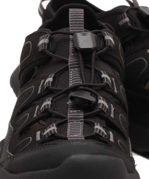 「KEEN」 ローカットスニーカー 24.5cm ブラック レディース