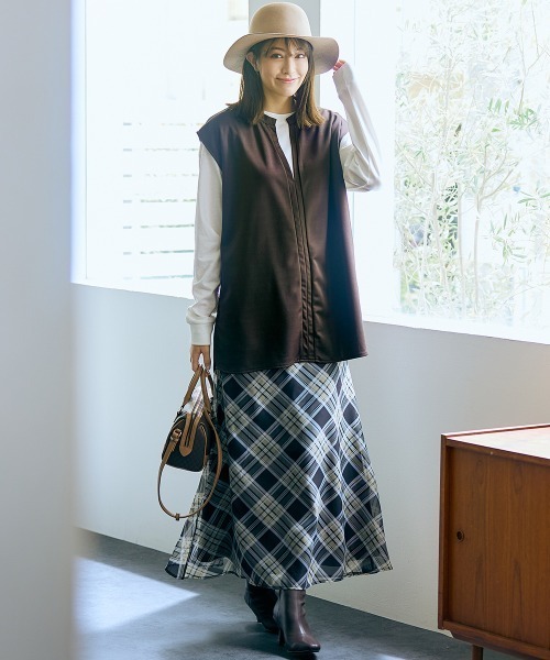 「slattgir」 「kawasho」ノースリーブトップス M ライトベージュ レディース_画像3