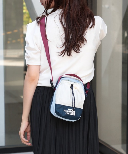 ショルダーバッグ THE NORTH FACE BREEZE CROSS BAG 4XK741 THE NORTH FACE BREEZE CROSS BAG 4XK741 (THE NORTH FACE