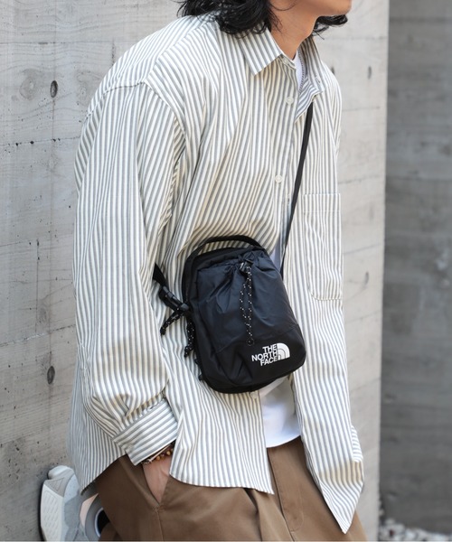 ショルダーバッグ THE NORTH FACE BREEZE CROSS BAG 4XK741 THE NORTH FACE BREEZE CROSS BAG 4XK741 (THE NORTH FACE