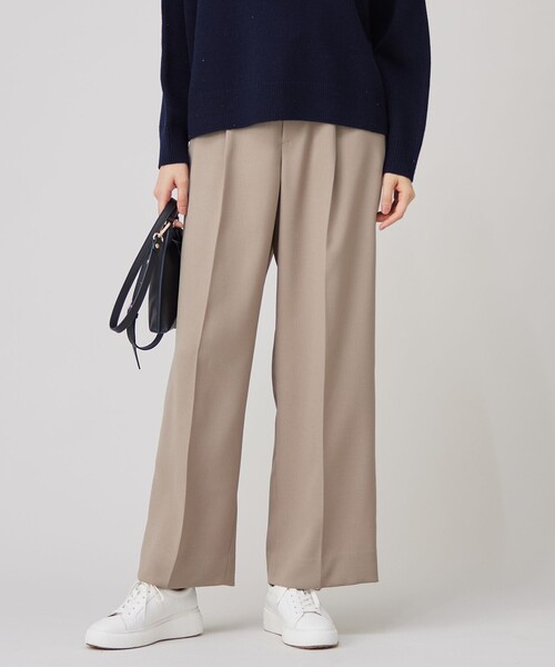 美品⭐自由区 24SS　ツイステッドダブルクロス テーパード パンツ　グレー 自由区 パンツ ツイステッドダブルクロス テーパード レディース