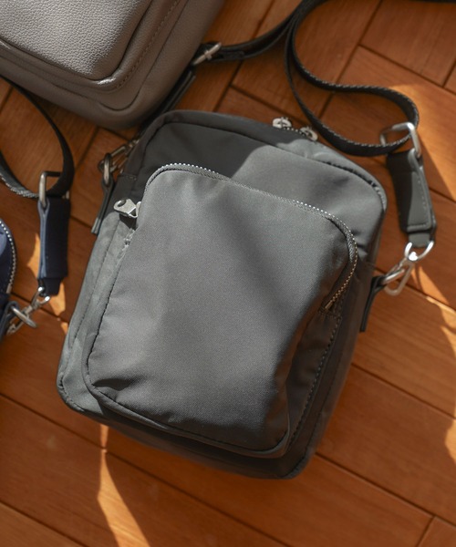 ショルダーバック　６個 GLOBAL WORK ショルダーバッグ アソートZIPポケットショルダー