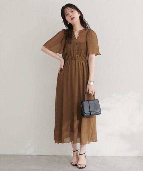 新品タグ付き◆ドレステリア　ワンピース　総柄　ロング　フレア　日本製 natural couture ワンピース 総プリーツフレア袖ワンピース