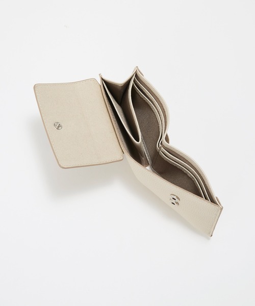 CHARLES&KEITH 折り財布 紙袋付き CHARLES ＆ KEITH（チャールズ&キース） 「CHARLES & KEITH」 財布 XX