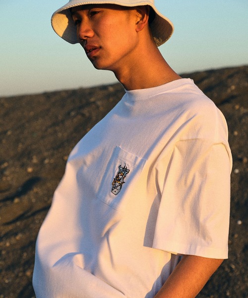 「HUF」 半袖Tシャツ X-LARGE ホワイト メンズ_画像2