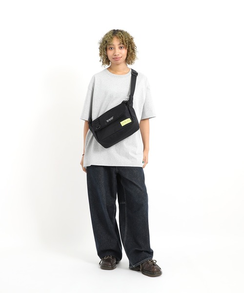 Manhattan Portage（マンハッタンポーテージ） ショルダーバッグ ICAMP