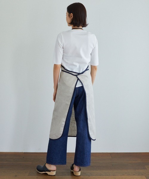 【未使用】リネンエプロン / fog linen work ＆ KURASHI 別注』fog linen work×DOORS リネンパイピングエプロン（キッチン