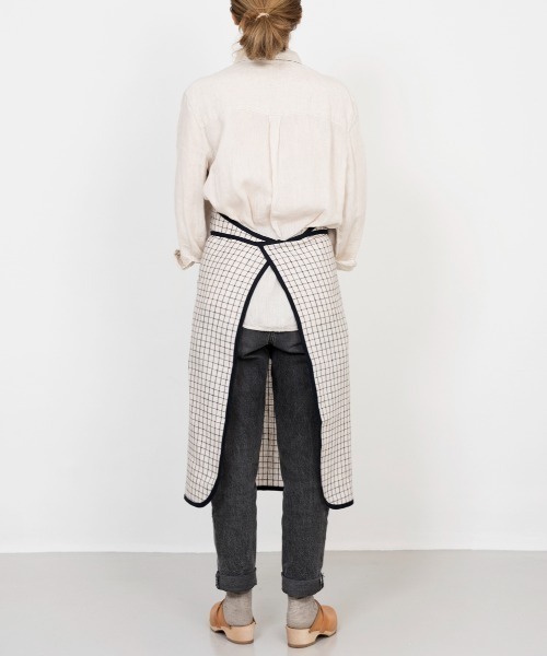 【未使用】リネンエプロン / fog linen work ＆ KURASHI fog linen work｜リネン スクエアクロスエプロン 全色 取扱中