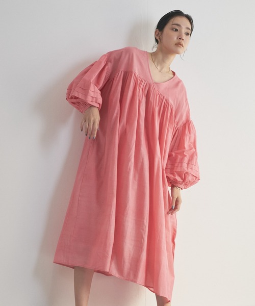 Audrey and John Wad 長袖　ロングワンピース　パーティードレス Audrey and John Wad 長袖 ロングワンピース パーティードレス