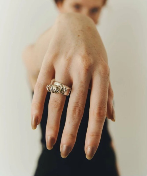 LAPUIS（ラピュイ） 指輪 リング LAPUIS Volume coil ring（ラピュイ