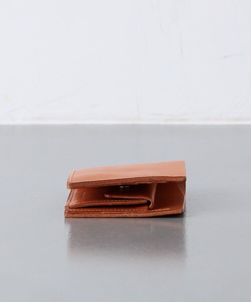 BEORMA LEATHER COMPANY（ベオーマレザーカンパニー） 二つ折り財布