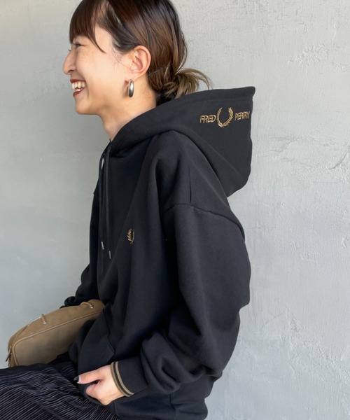 FRED PERRY フレッド ジップ フード付 パーカー 送関込 FRED PERRY (フレッドペリー) フード スルー ジップ パーカー