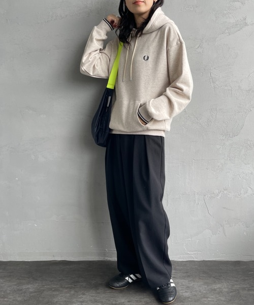 パーカー 「WEB先行予約」「FRED PERRY/フレッドペリー」 別注 フードロゴ刺繍スウェットパーカー レディース メンズ FRED PERRY パーカー 「WEB先行予約」「FRED PERRY/フレッド