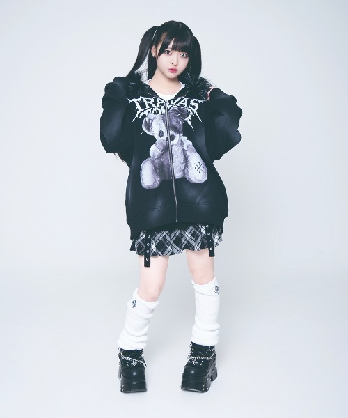 今日だけ10％OFF！美品✨ トラバストーキョー アウター ファーパーカー 地雷 TRAVAS TOKYO（トラバス トウキョウ）の「『TRAVAS TOKYO/トラバス