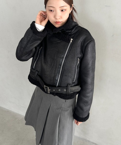 【希少L リアルムートン】ムートンジャケット　コート　黒　くるみボタン　ボア Bamm ムートンコート ボアコート ショート丈PUムートンジャケット