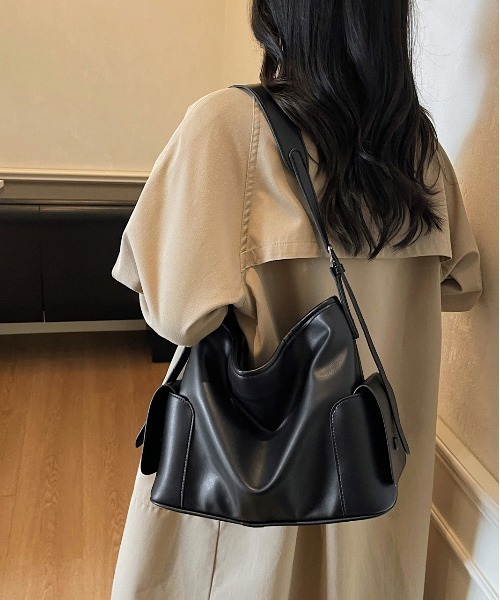 マルチポケットレザーバッグ　y2k darkwear FREE STYLISTS ショルダーバッグ バッグ Y2K マルチポケットショルダー