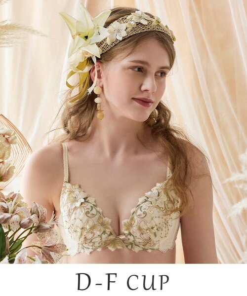 スカラップゴールドミモザブラほか4点 ブラチラ（ファッション）（色：ゴールド系）のおすすめ人気商品一覧