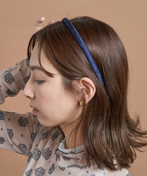 ALEXANDRE DE PARIS（アレクサンドル ドゥ パリ） カチューシャ