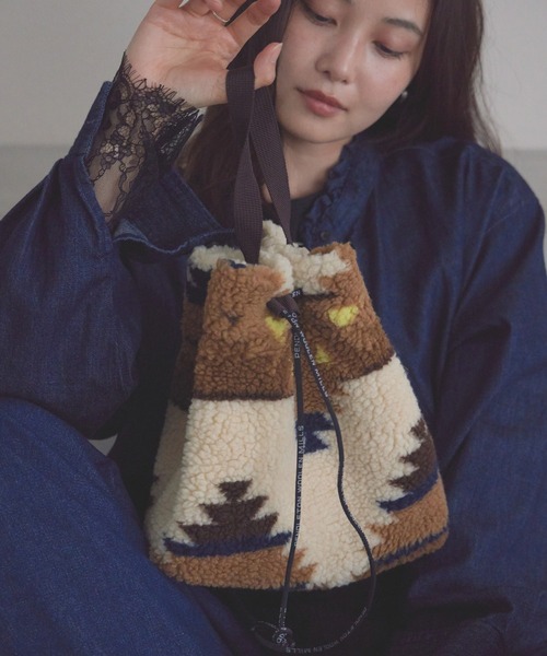 PENDLETON スマホショルダーバッグ ネイティブ柄 PENDLETON（ペンドルトン） ショルダーバッグ バッグ 「PENDLETON/ペン