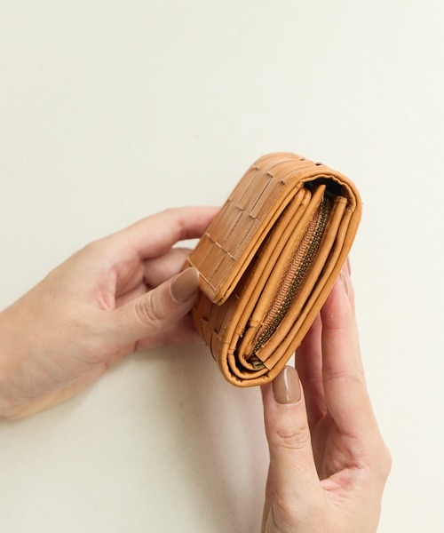 財布 レディース 二つ折 革 レザー コンパクト ズッケロ フェス 48984 zucchero ズッケロ 48984 本革 財布 レディース 二つ折 折財布