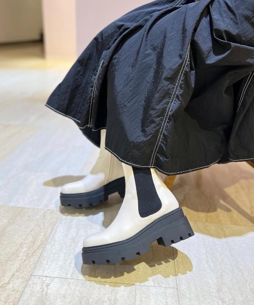 R＆E ブーツ 「R＆E」トラックソールスクエアサイドゴアブーツ