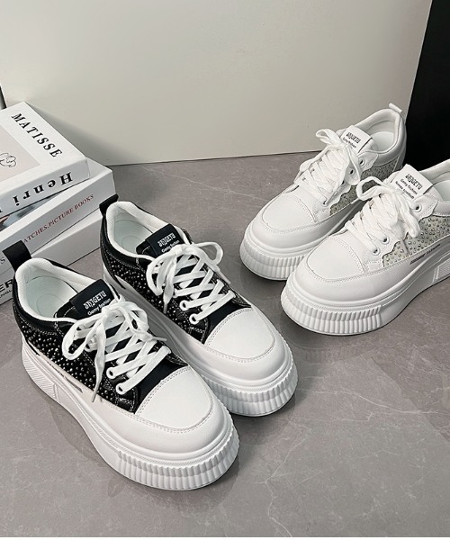 Shoes in Closet スニーカー 厚底 インヒール入り ライン