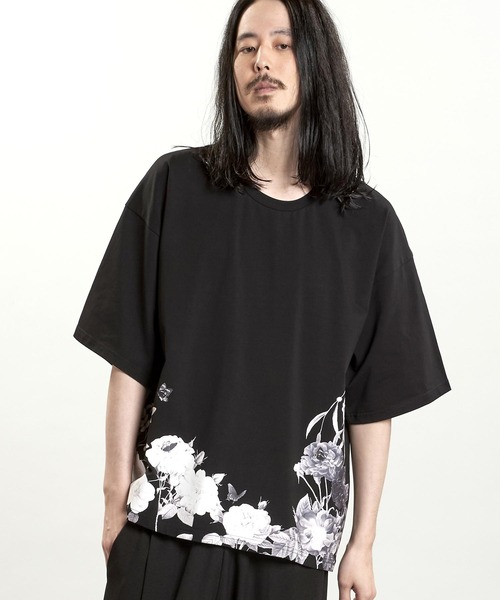 tシャツ urday / Fragmented Bloom / Tシャツ レディース メンズ urday【Fragmented Bloom】Tシャツ（2405848）ネイビー – mamian