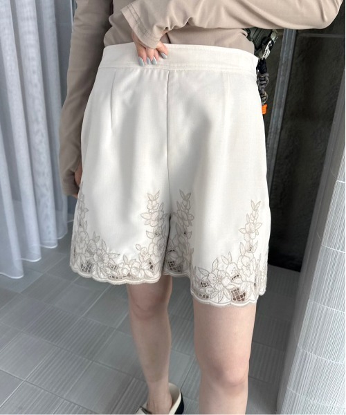 Ameri（アメリ） ワイドパンツ パンツ MEDI LACE EMBROIDERY SHORT