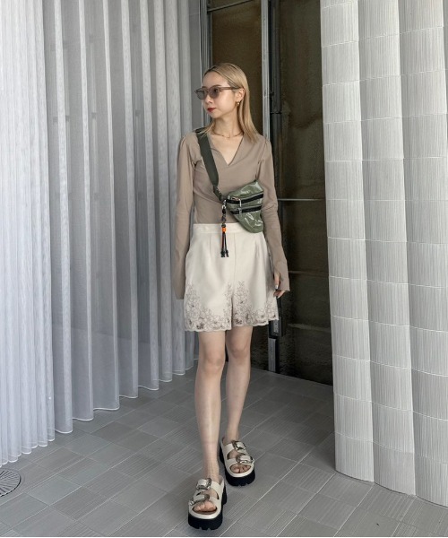 Ameri（アメリ） ワイドパンツ パンツ MEDI LACE EMBROIDERY SHORT