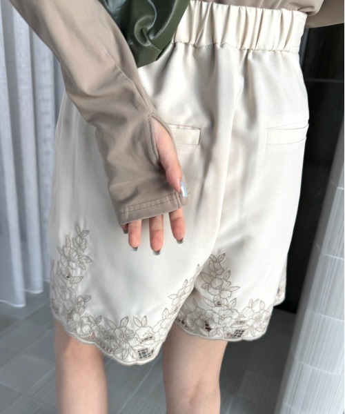 Ameri（アメリ） ワイドパンツ パンツ MEDI LACE EMBROIDERY SHORT