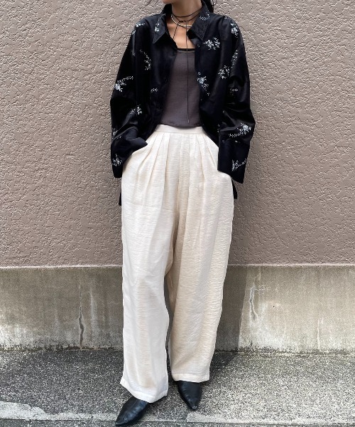 AIC. ブラウス シャツ 刺繍ベロアオーバーサイズシャツ レディース