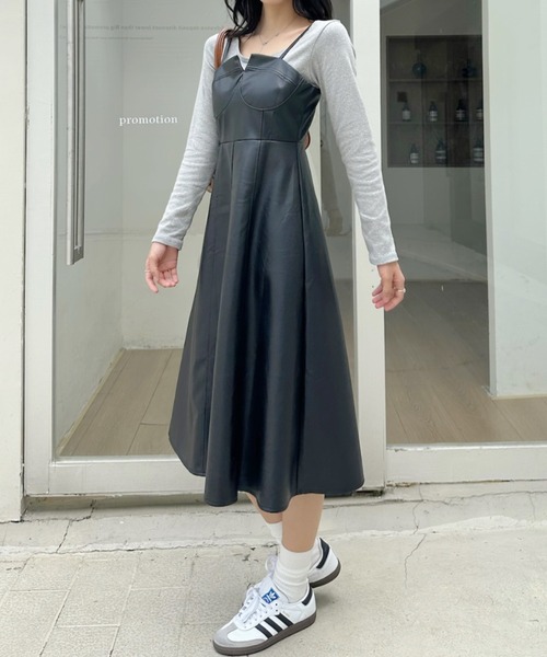 Ada. ワンピース フェイクレザー ビスチェライク デザイン キャミ