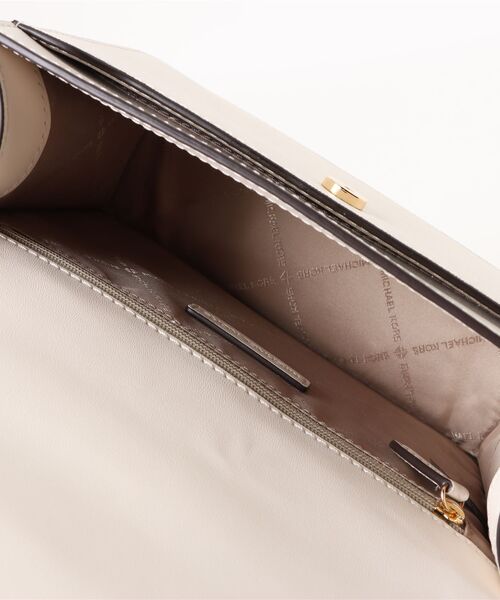 マイケルコース ショルダーバッグ レザー フラップ ベージュ 茶 白 ■OS MICHAEL KORS（マイケルコース） ショルダーバッグ バッグ GREENWICH