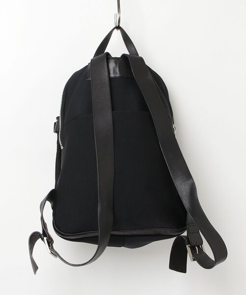 Kawa-Kawa（カワカワ） リュック「earコラボ」 - ブラック レディース