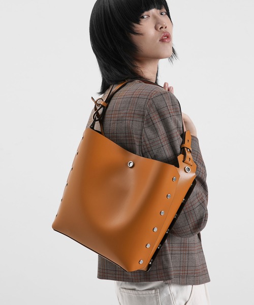 CHARLES ＆ KEITH（チャールズ&キース） ショルダーバッグ バッグ