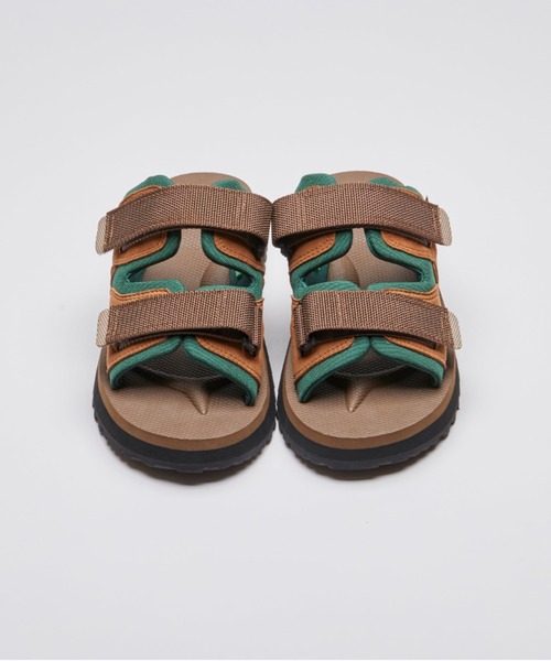 【関税込み】Suicoke ブラウン＆グリーン MOGI-ab サンダル MOGI-ab in Brown & Green | Suicoke | Covet + Lou | Covet + Lou