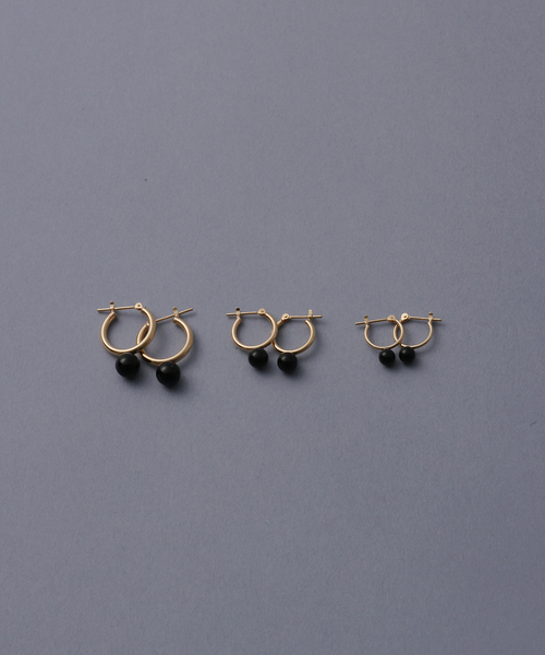 lilas オニキスピアス　揺れピアス 11498-1438-